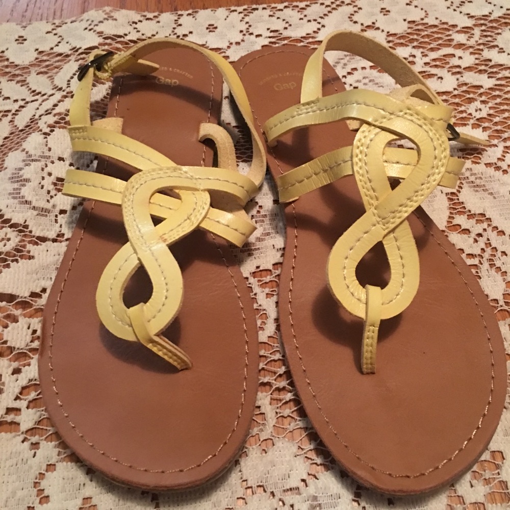 GAP Sandals